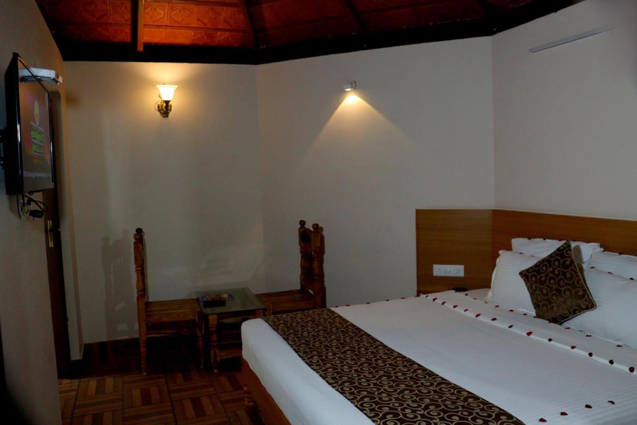 Ack Palacce Inn Yercaud Exteriér fotografie