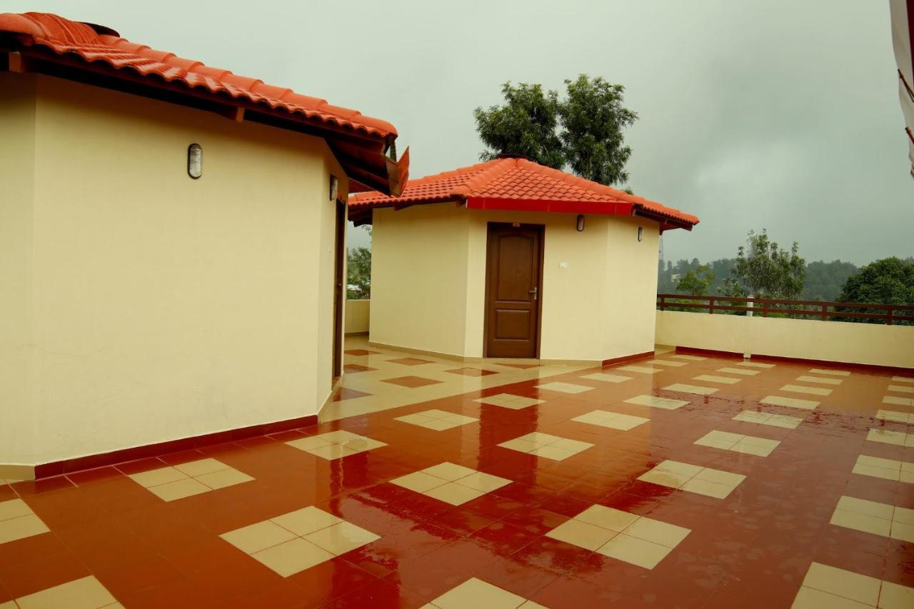 Ack Palacce Inn Yercaud Exteriér fotografie