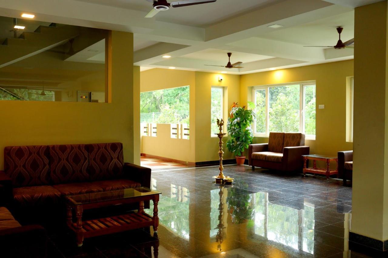 Ack Palacce Inn Yercaud Exteriér fotografie